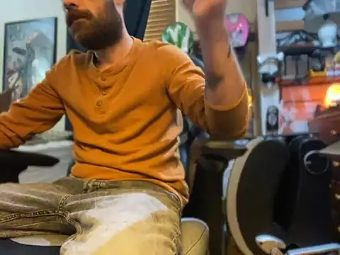 Snapshot of slutty_guy12 chatting on 03.16.25 slutty guy12 online show from 03.16.25