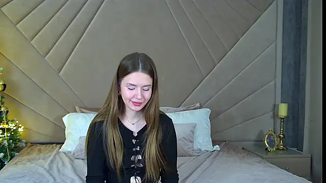 MilanaBalmain online show from 12.15.24