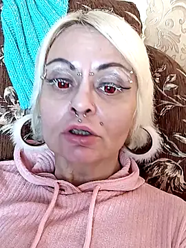 Gardener of Illusions online show from 02.10.25