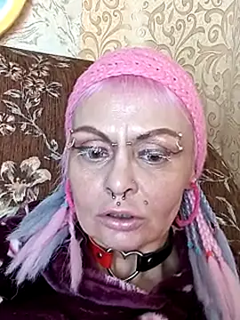 Gardener of Illusions online show from 03.21.25