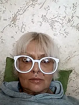 Gardener of Illusions online show from 10.30.25