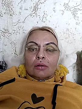 Gardener of Illusions online show from 11.17.25