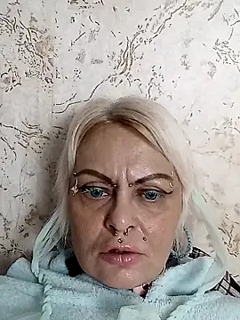 Gardener of Illusions online show from 11.26.25