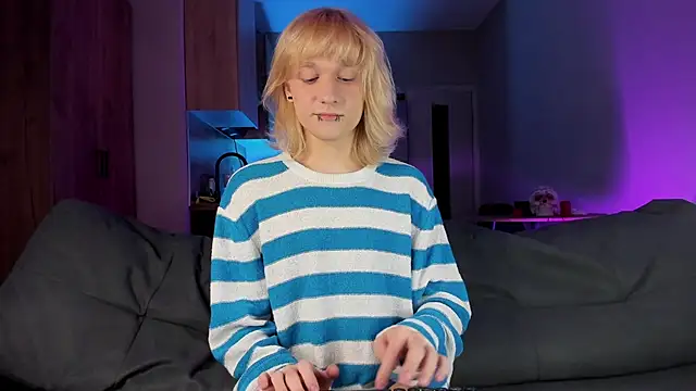 Gregory Byyrd online show from 03.11.25