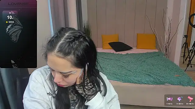 baby  kim online show from 02.05.25