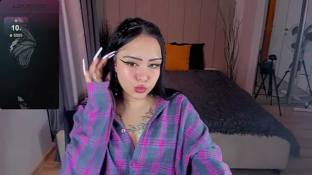 baby  kim online show from 02.13.25