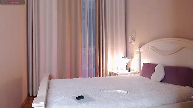 Avylew online show from 09.20.25