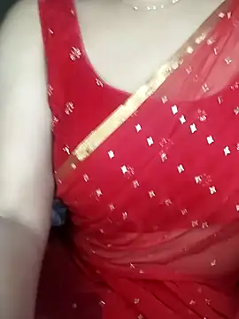 Snapshot of Sexy-Shalinii chatting on 12.19.24 Sexy-Shalinii online show from 12.19.24
