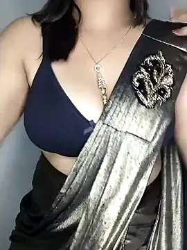 Snapshot of Sexy-Shalinii chatting on 01.10.25 Sexy-Shalinii online show from 01.10.25