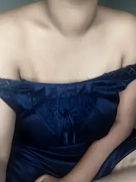 Snapshot of Sexy-Shalinii chatting on 03.06.25 Sexy-Shalinii online show from 03.06.25