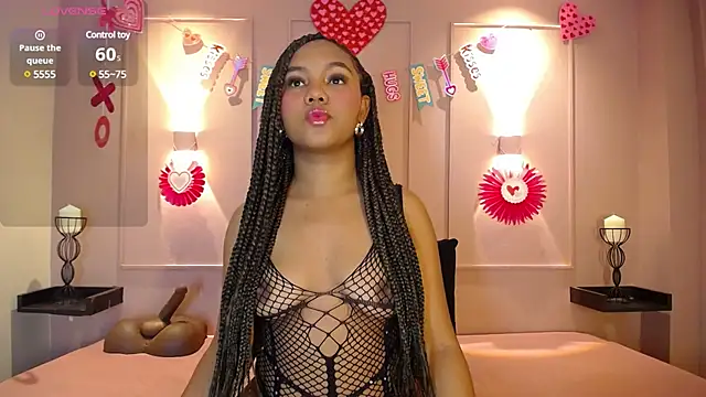 Snapshot of HAYLANISMITH chatting on 02.19.25 HAYLANISMITH online show from 02.19.25