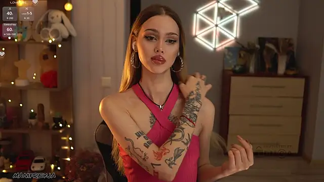 ManiFreyja online show from 10.27.25