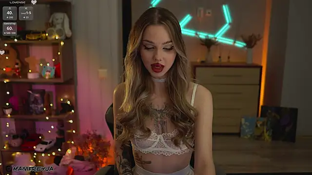 ManiFreyja online show from 12.01.25