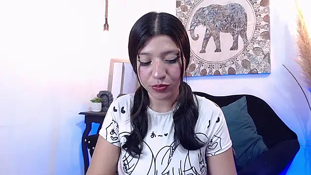 Snapshot of Gag_princeess chatting on 11.07.25 Gag princeess online show from 11.07.25