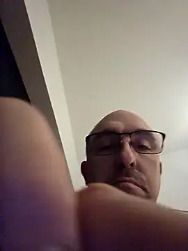 Snapshot of Crosss-23cm chatting on 01.09.26 Crosss-23cm online show from 01.09.26