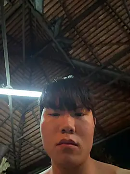 Snapshot of thehornyboyz chatting on 02.28.26 thehornyboyz online show from 02.28.26