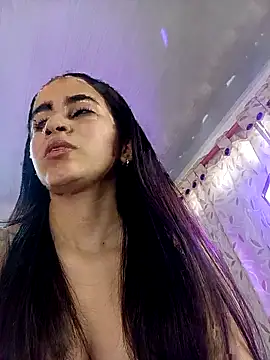 Mia Fischer online show from 09.18.25