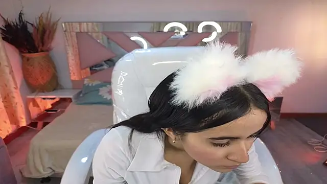 Mia Fischer online show from 12.05.25