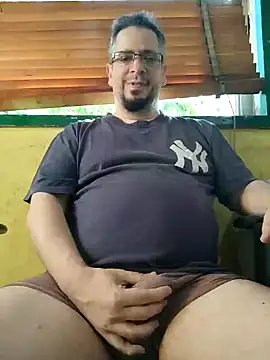 Snapshot of MrBig_2024 chatting on 01.01.25 MrBig 2024 online show from 01.01.25