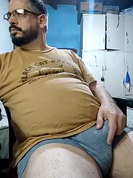 Snapshot of MrBig_2024 chatting on 09.19.25 MrBig 2024 online show from 09.19.25