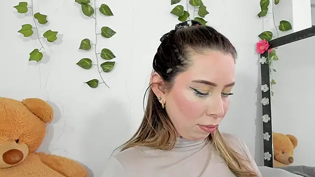 Snapshot of JanneKim chatting on 10.01.25 JanneKim online show from 10.01.25