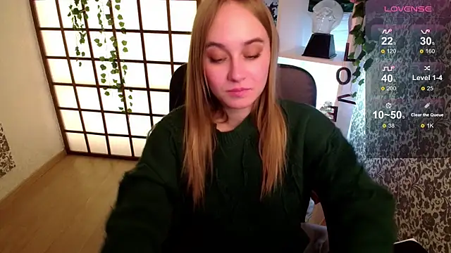 Snapshot of LianaBright chatting on 12.23.24 LianaBright online show from 12.23.24