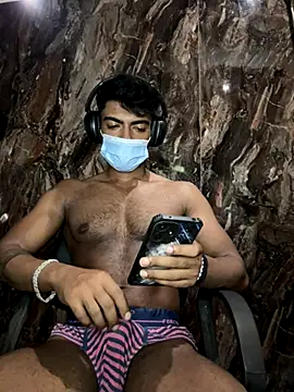 Snapshot of rony6663 chatting on 10.20.25 rony6663 online show from 10.20.25