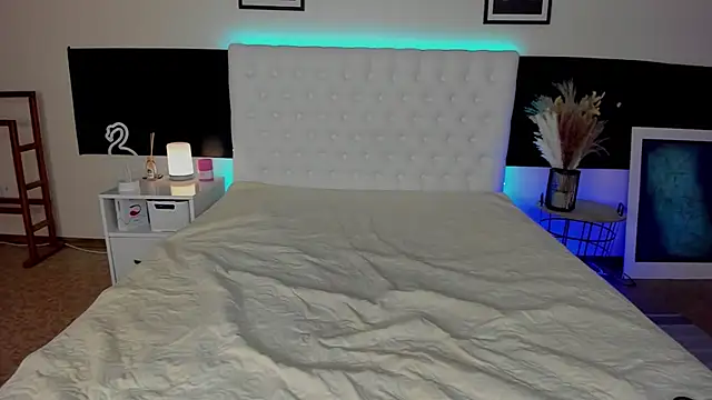KristiVegass online show from 03.11.25
