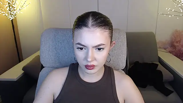 Snapshot of Ritaneer chatting on 03.14.25 Ritaneer online show from 03.14.25