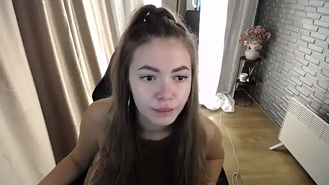Snapshot of Ritaneer chatting on 09.12.25 Ritaneer online show from 09.12.25