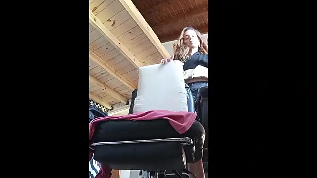 jessiburningheels online show from 11.22.25