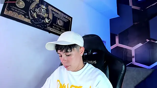 AbbySmiitth  online show from 11.04.25