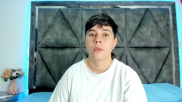 AbbySmiitth  online show from 04.23.26