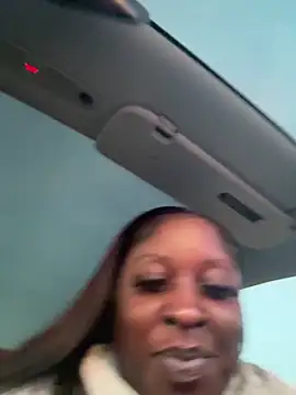 Snapshot of Insultedbalceni chatting on 02.26.26 Insultedbalceni online show from 02.26.26