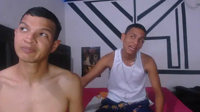 Snapshot of badssboys_always chatting on 01.12.25 badssboys always online show from 01.12.25