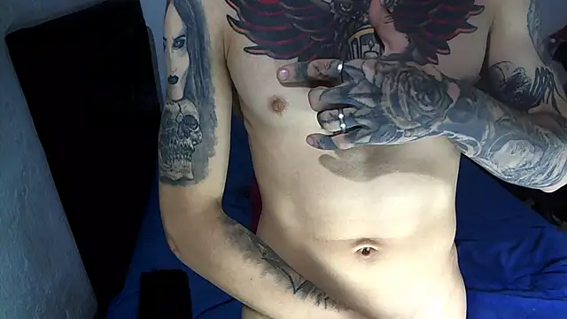 Snapshot of badssboys_always chatting on 01.17.25 badssboys always online show from 01.17.25