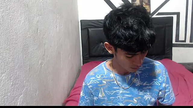 Snapshot of badssboys_always chatting on 02.12.25 badssboys always online show from 02.12.25