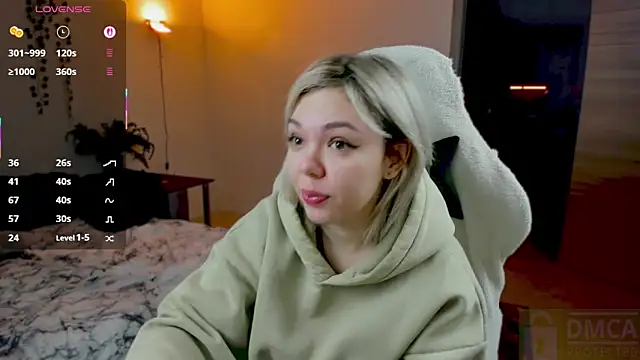 whoa-hoa-hoa-hoa-hoa online show from 10.17.25