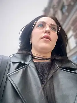 meow girl online show from 12.02.24