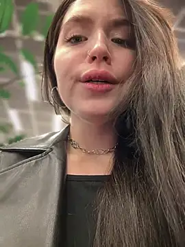 meow girl online show from 01.26.25