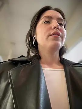 meow girl online show from 03.06.25