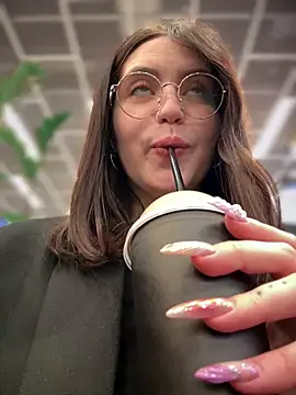 meow girl online show from 10.09.25