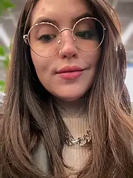 meow girl online show from 10.21.25