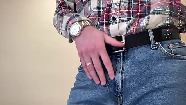 Snapshot of cute_mark chatting on 01.17.26 cute mark online show from 01.17.26