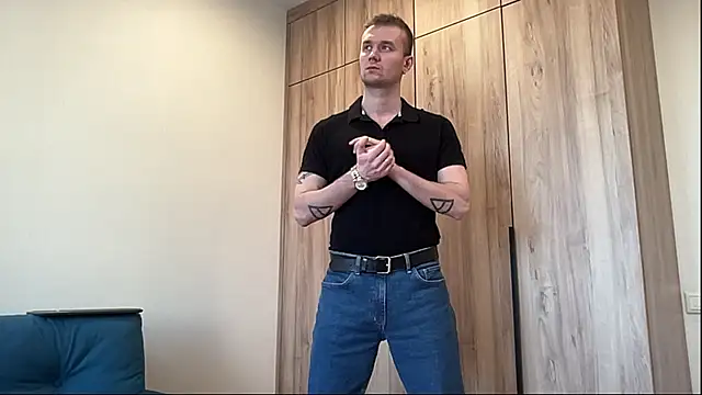 Snapshot of cute_mark chatting on 03.15.26 cute mark online show from 03.15.26