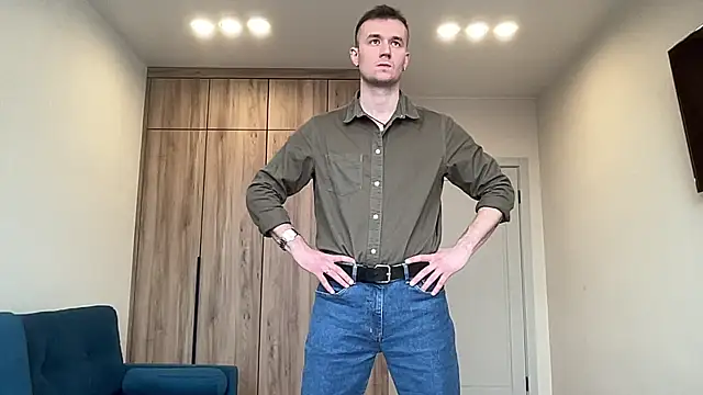 Snapshot of cute_mark chatting on 03.31.26 cute mark online show from 03.31.26