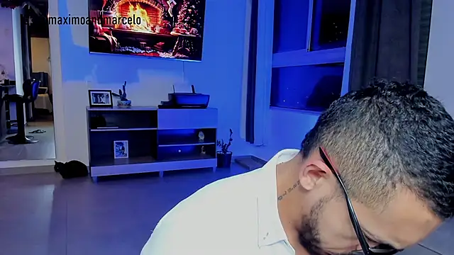 Maximo Marcelo online show from 12.04.24