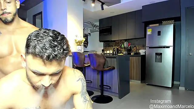 Maximo Marcelo online show from 02.27.25