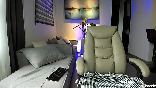 Maximo Marcelo online show from 03.14.25