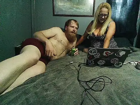 letsgetdirty1981 online show from 01.16.25